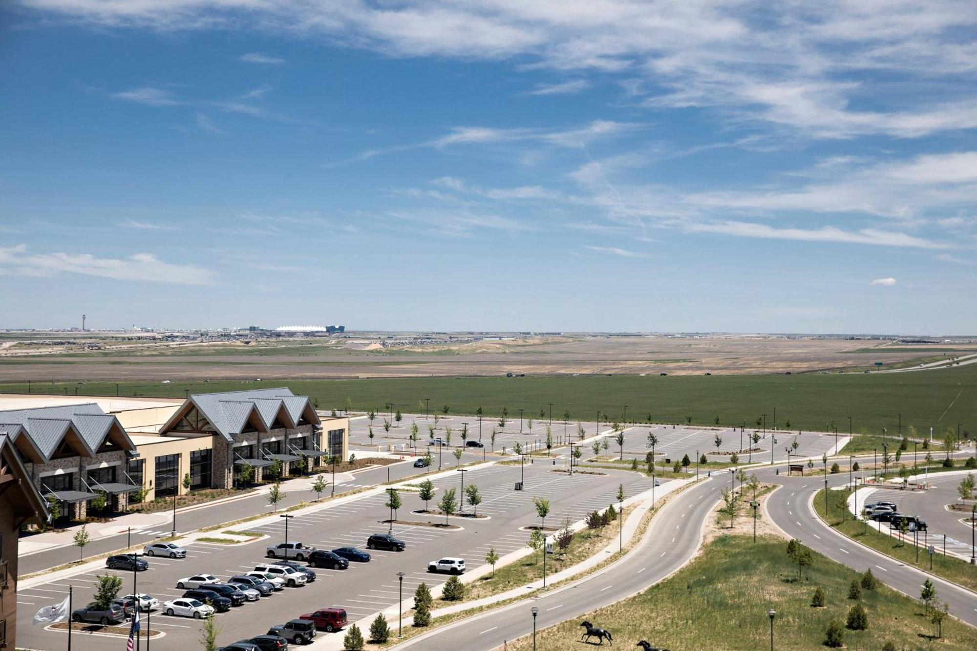 Hotel Gaylord Rockies & Convention Center Aurora