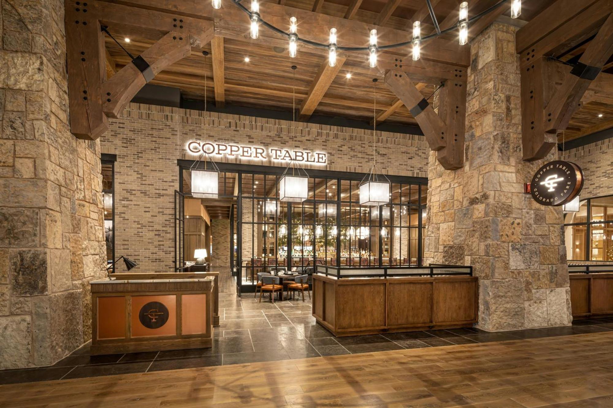 Hotel Gaylord Rockies & Convention Center